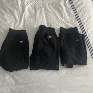 Figs Zamora high waisted joggers- 3 pairs